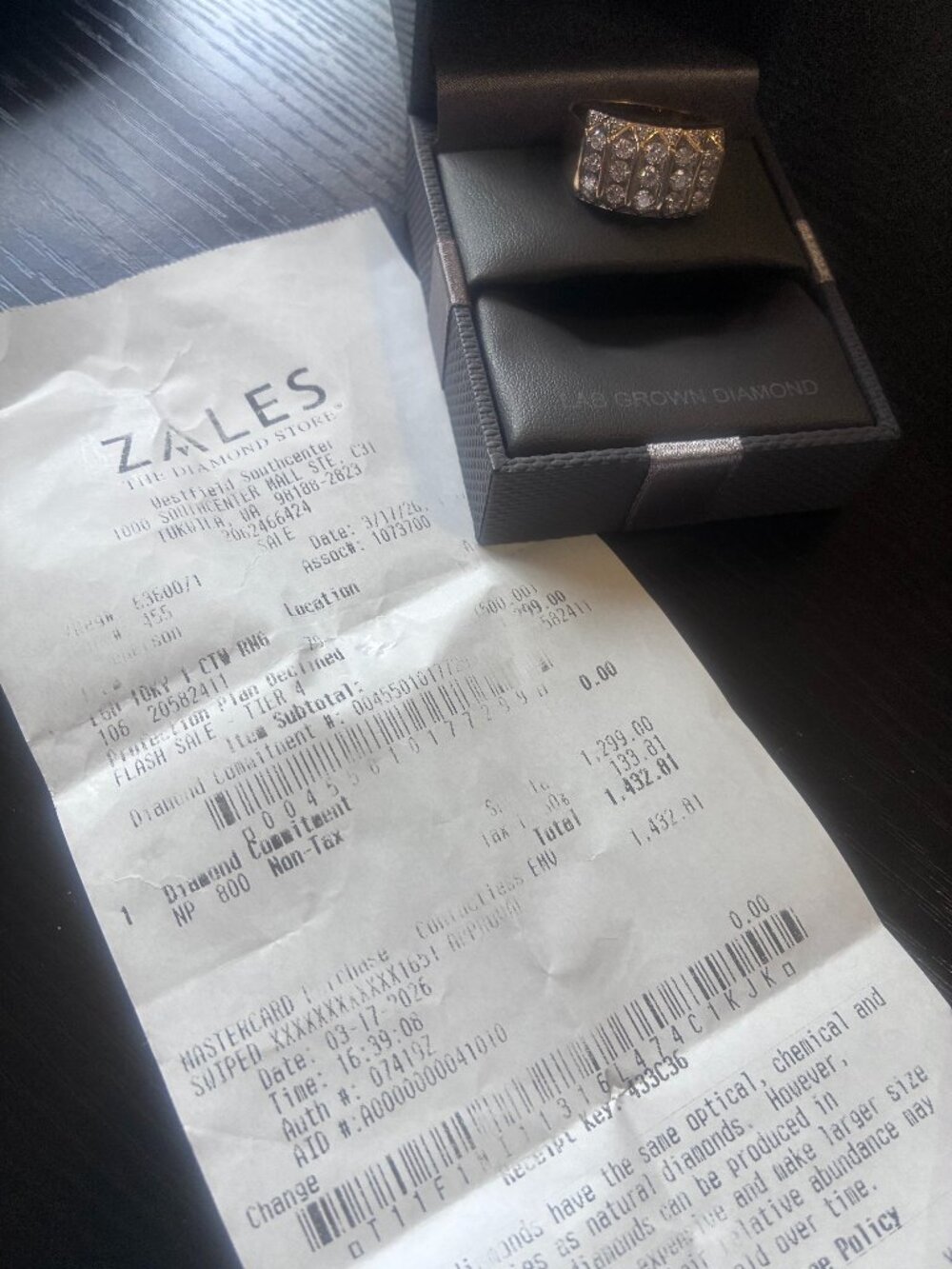 1 CT T.W. Certified Lab-Grown Diamond Multi-Row 10k Diamond Ring W/Receipt